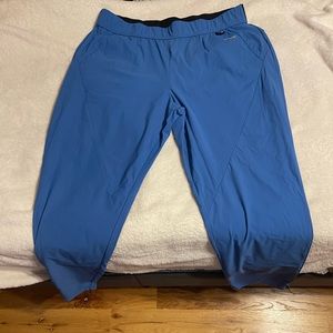 Grey’s Anatomy scrub pants